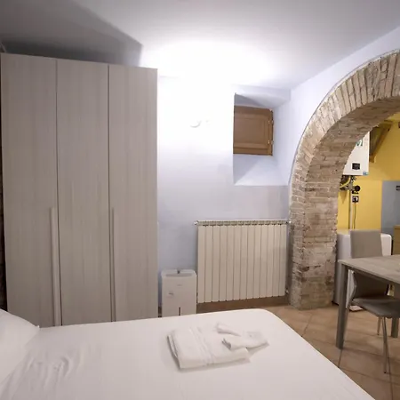 Cozy Suite - Perugia Historic Center Apartamento