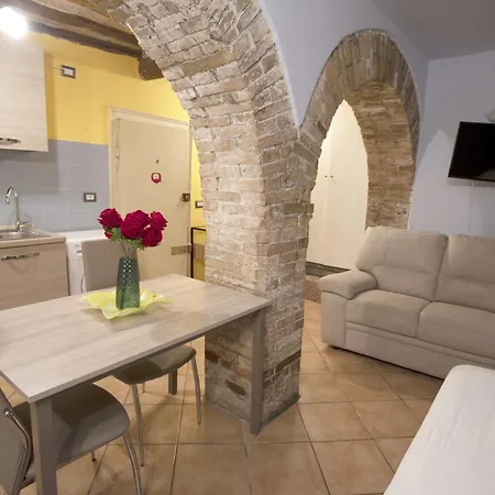Cozy Suite - Perugia Historic Center Apartamento Perúgia